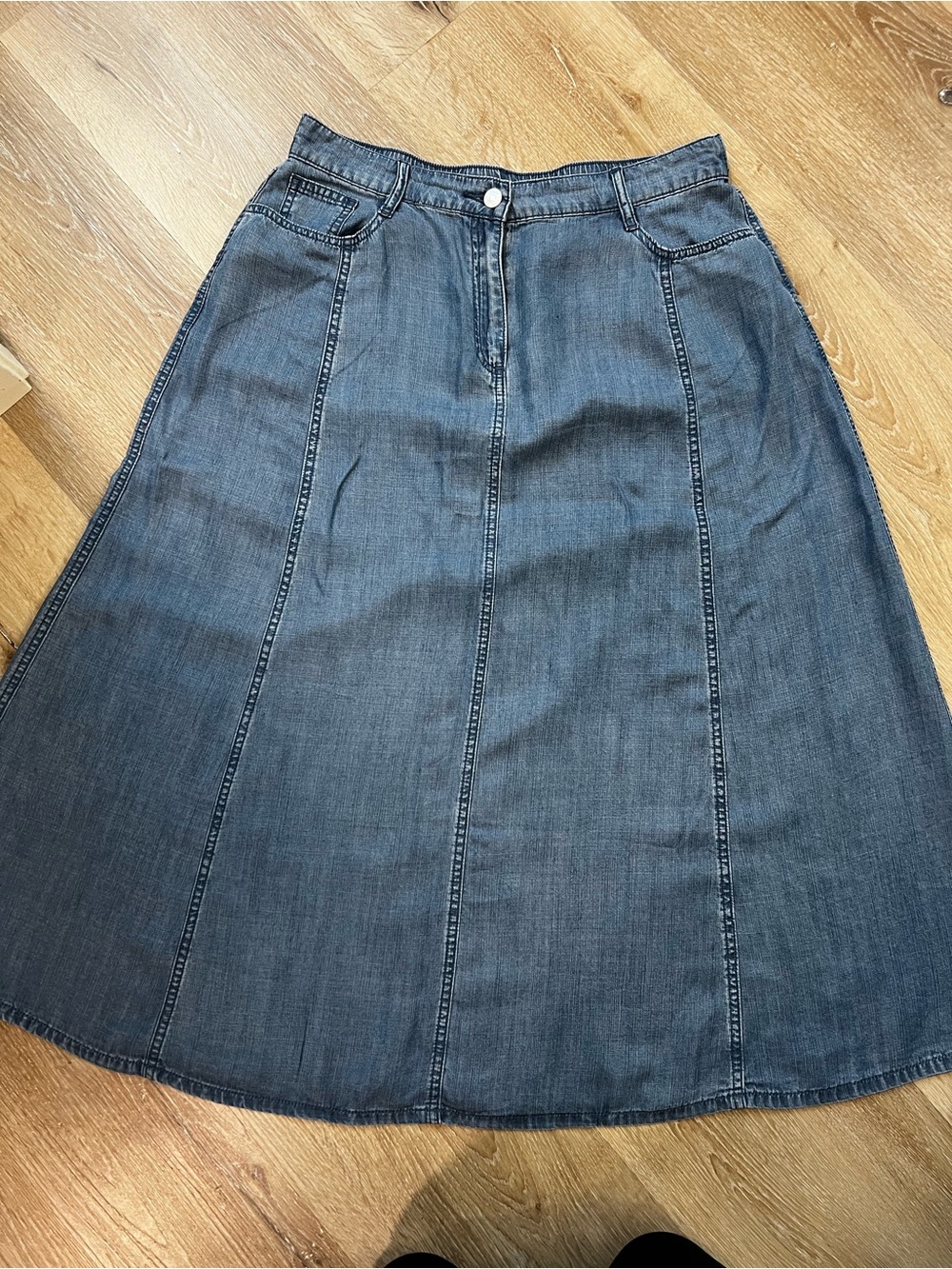Chico’s women’s denim skirt